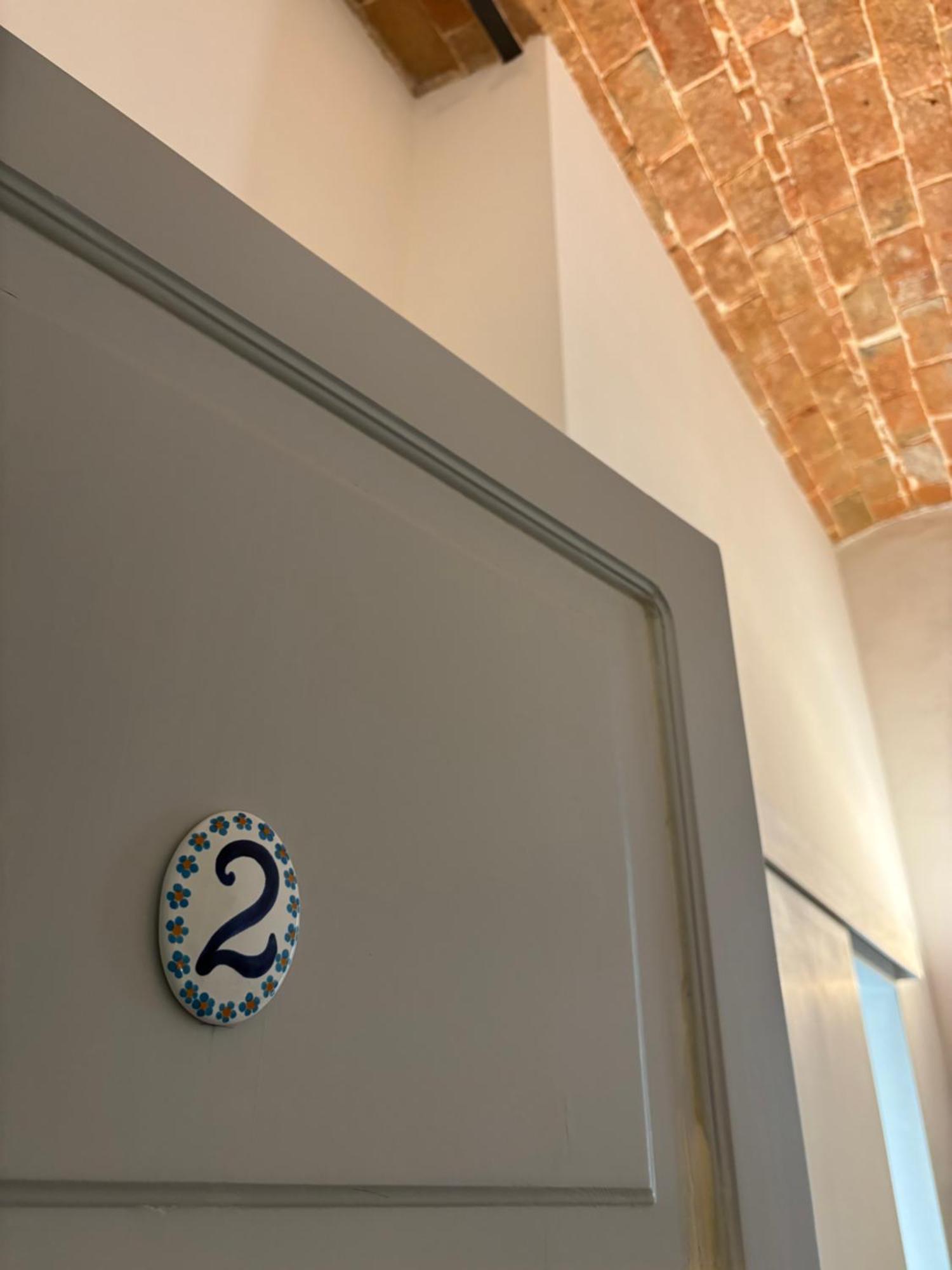 Indipendenza 24 Bed & Breakfast Bologna Ngoại thất bức ảnh
