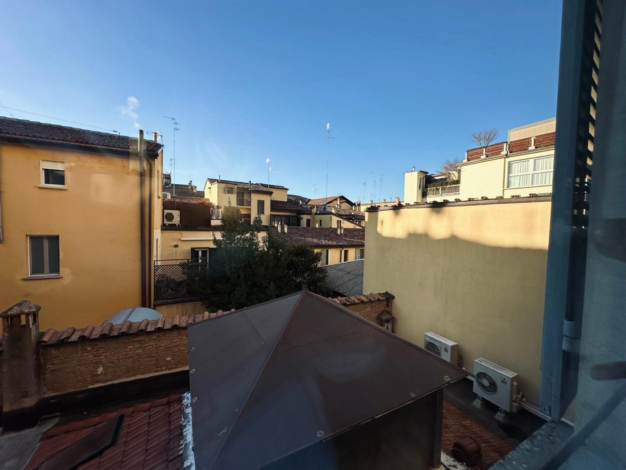 Indipendenza 24 Bed & Breakfast Bologna Ngoại thất bức ảnh
