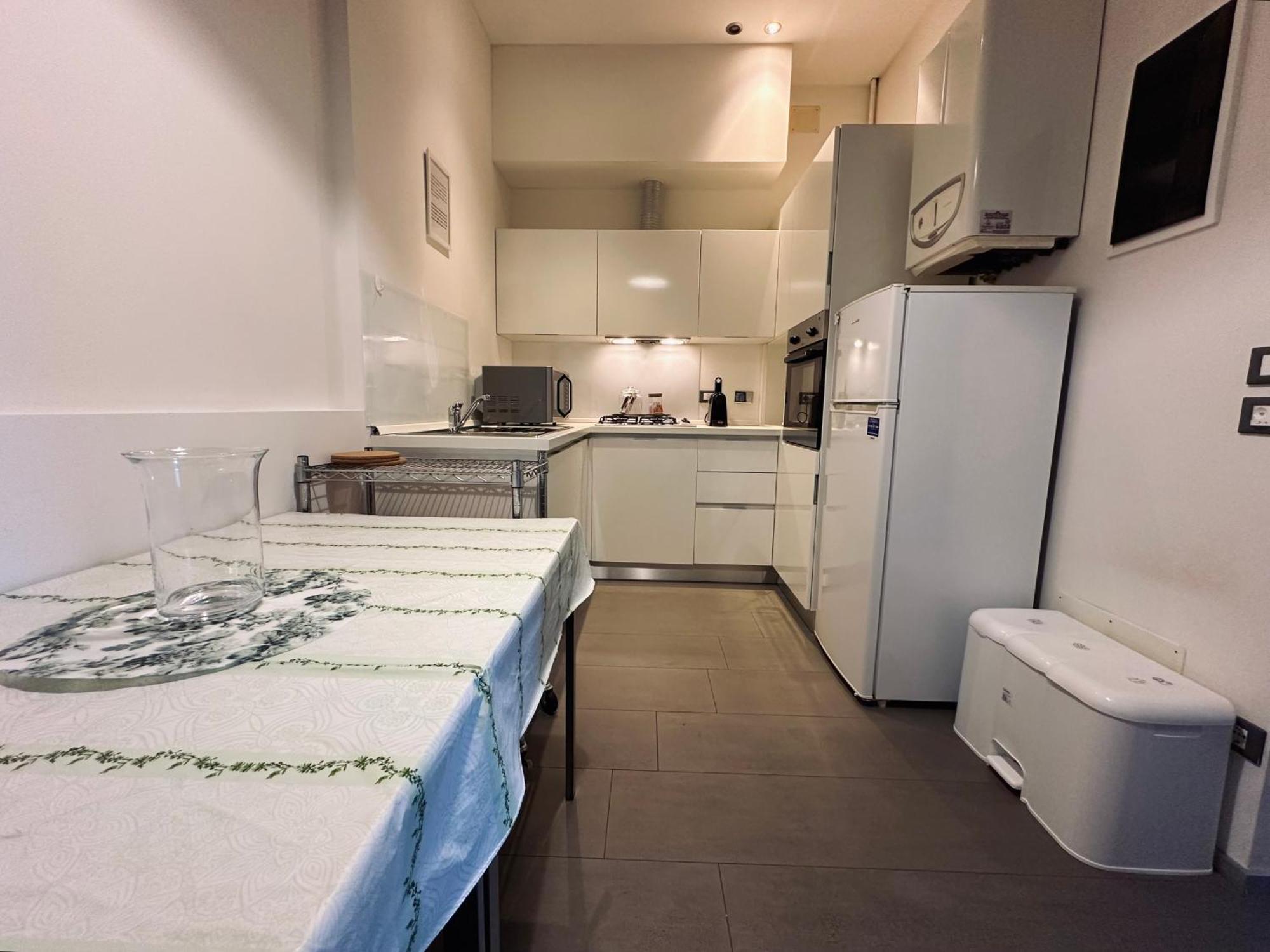 Indipendenza 24 Bed & Breakfast Bologna Ngoại thất bức ảnh