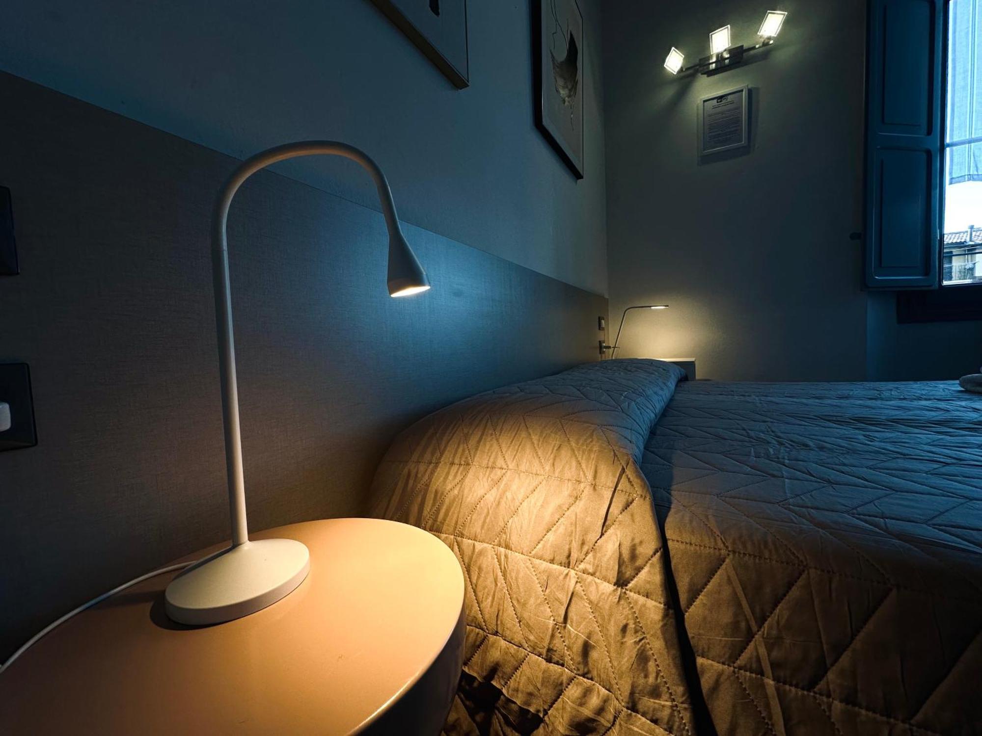 Indipendenza 24 Bed & Breakfast Bologna Ngoại thất bức ảnh